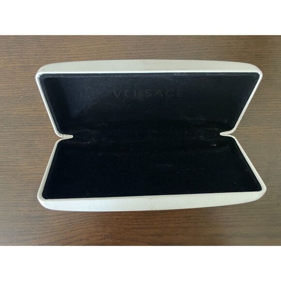 Versace White Hard Clamshell Eye Case With Cloth - Picture 2 of 14